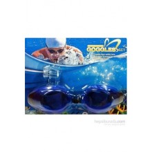 Siyah Renk Yüzücü Gözlüğü