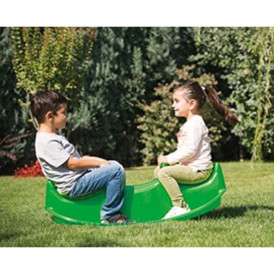 Üçlü Canavar Sallanır